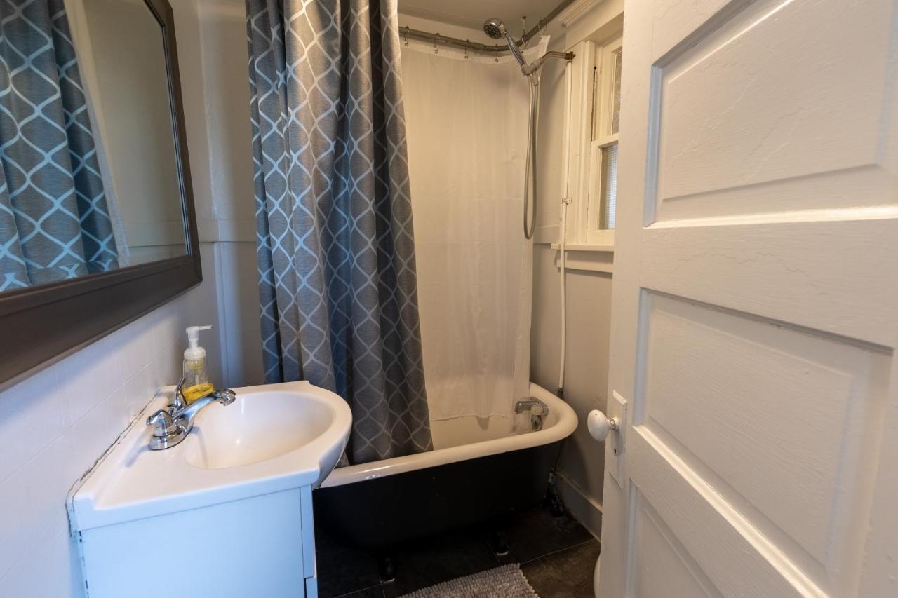 Downtown 1 Bedroom Charmer - Walk, Bike, Enjoy!! Rapid City Ngoại thất bức ảnh